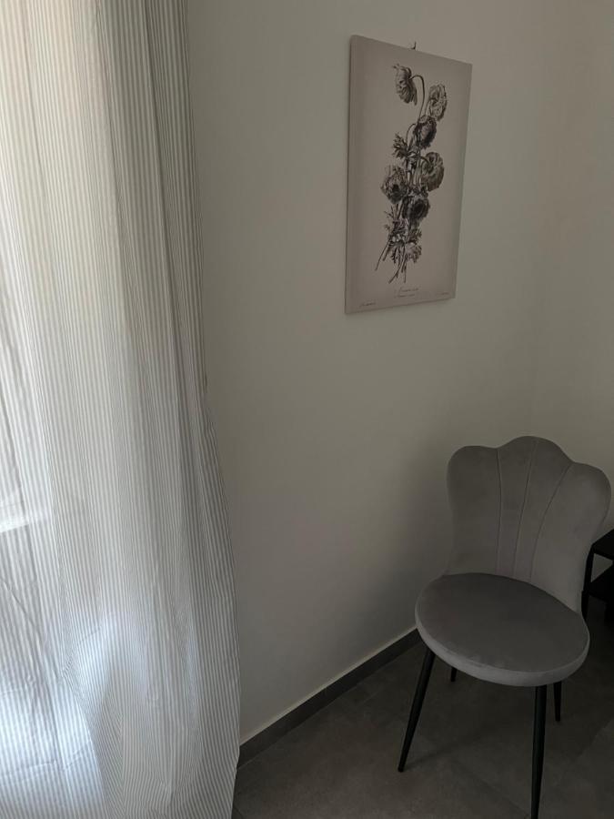 ナポリ Casa Manfredi Bed & Breakfast エクステリア 写真